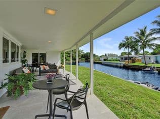 2+1 Müstakil ev — 1821 NW 33rd Ct, Oakland Park, 33309