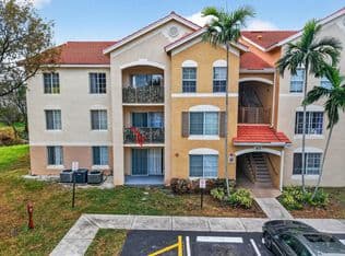 3+1 Condo — 4151 San Marino Boulevard #101, West Palm Beach, 33409
