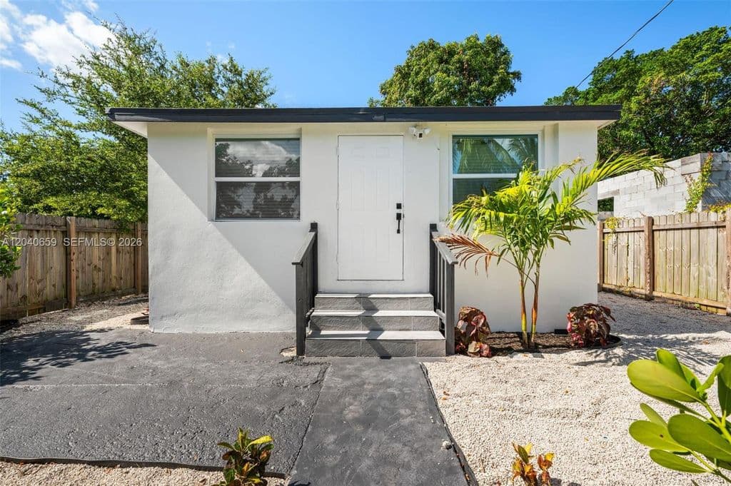 4-bedroom Single-Family Home — 1820 NW 63rd St