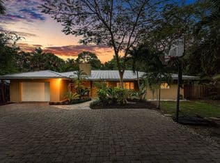 3-bedroom Single-Family Home — 2130 SW 27TH Terrace, Fort Lauderdale, 33312