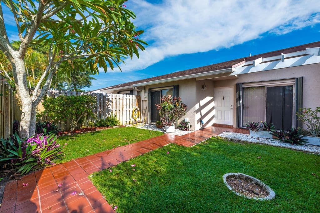 2-bedroom Single-Family Home — 1013 NW 53rd Street