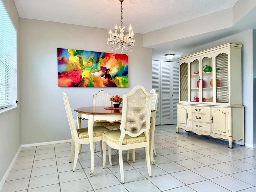2-bedroom Condo — 4401 NW 41st Street #104