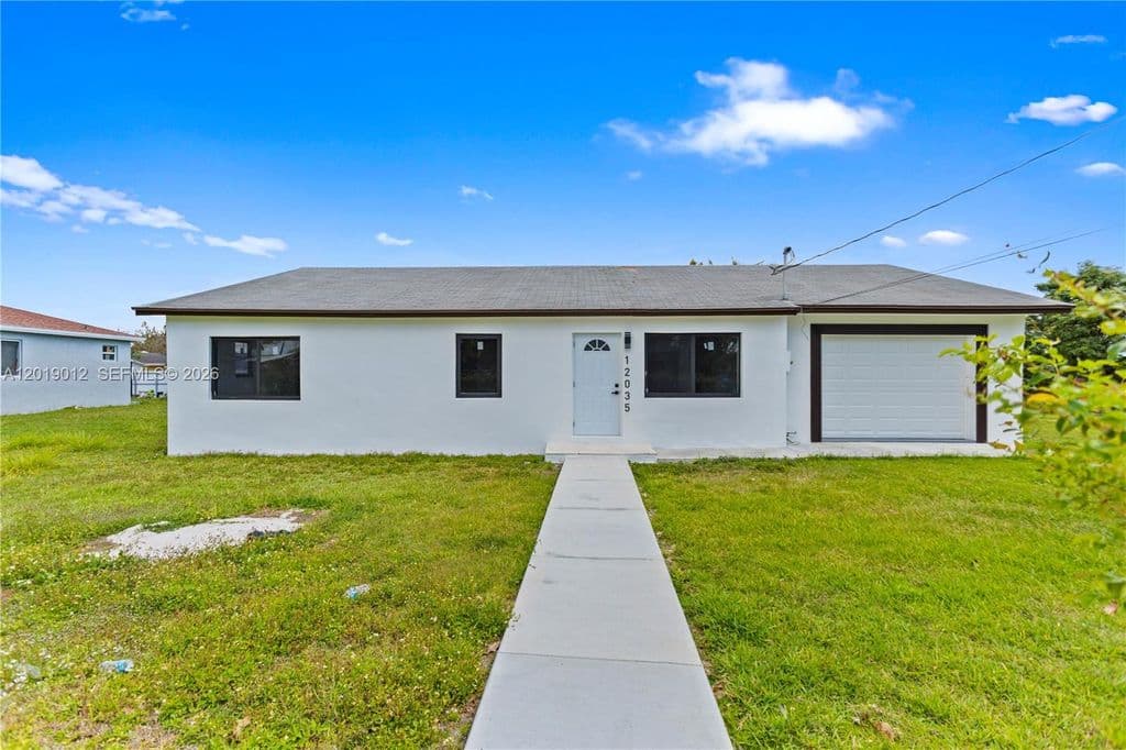 4-bedroom Single-Family Home — 12035 SW 214th Ter