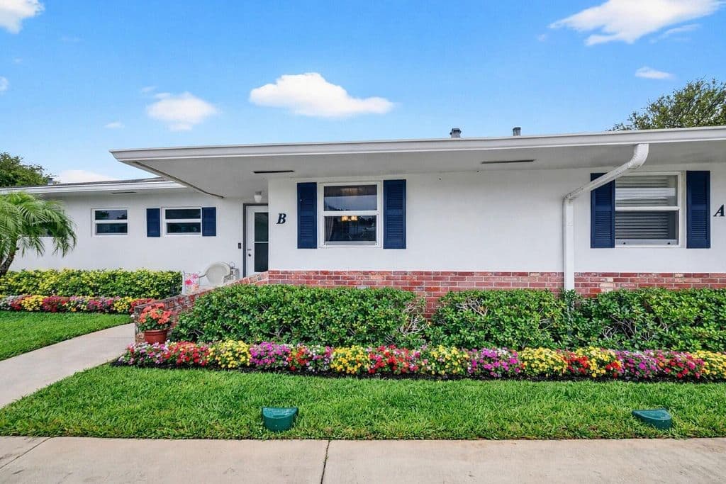 1+1 Condo — 2758 Emory Drive E #B