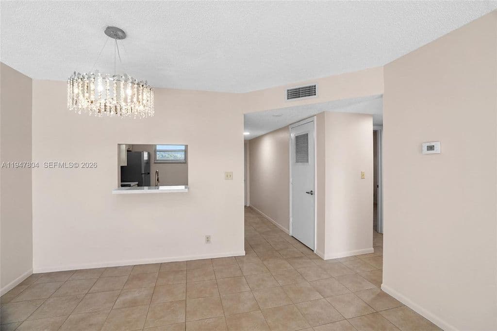 2+1 Condo — 1100 NW 87th Ave APT 506