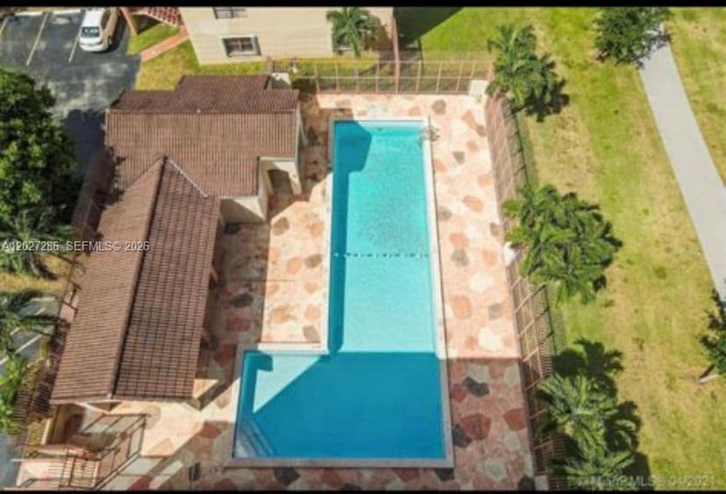 2+1 Condo — 10253 NW 9th Street Cir APT 204-6