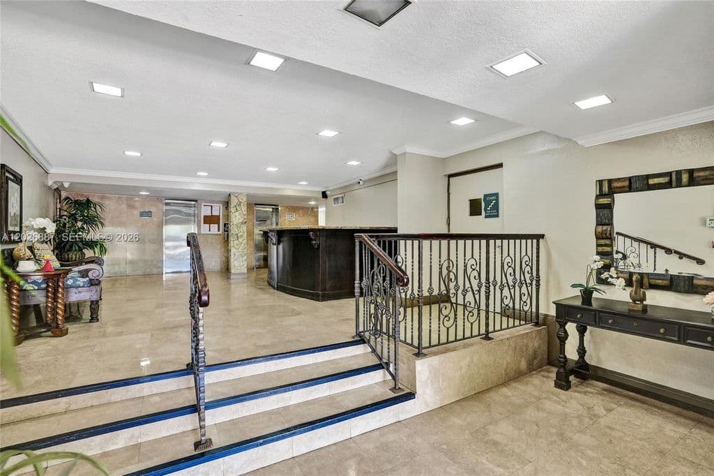 2+1 Condo — 1800 Sans Souci Blvd APT 435