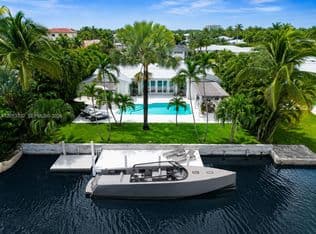 4+1 Müstakil ev — 2273 Bayview Ln, North Miami, 33181