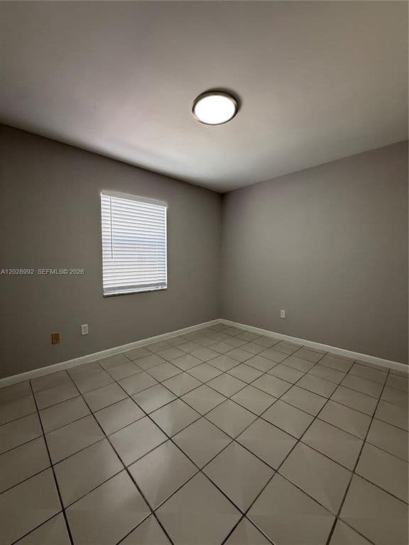 2+1 Condo — 6820 W Flagler St APT 407
