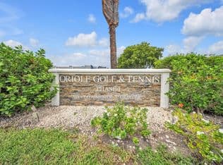 1-bedroom Condo — 7807 GOLF CIR Drive #105, Margate, 33063