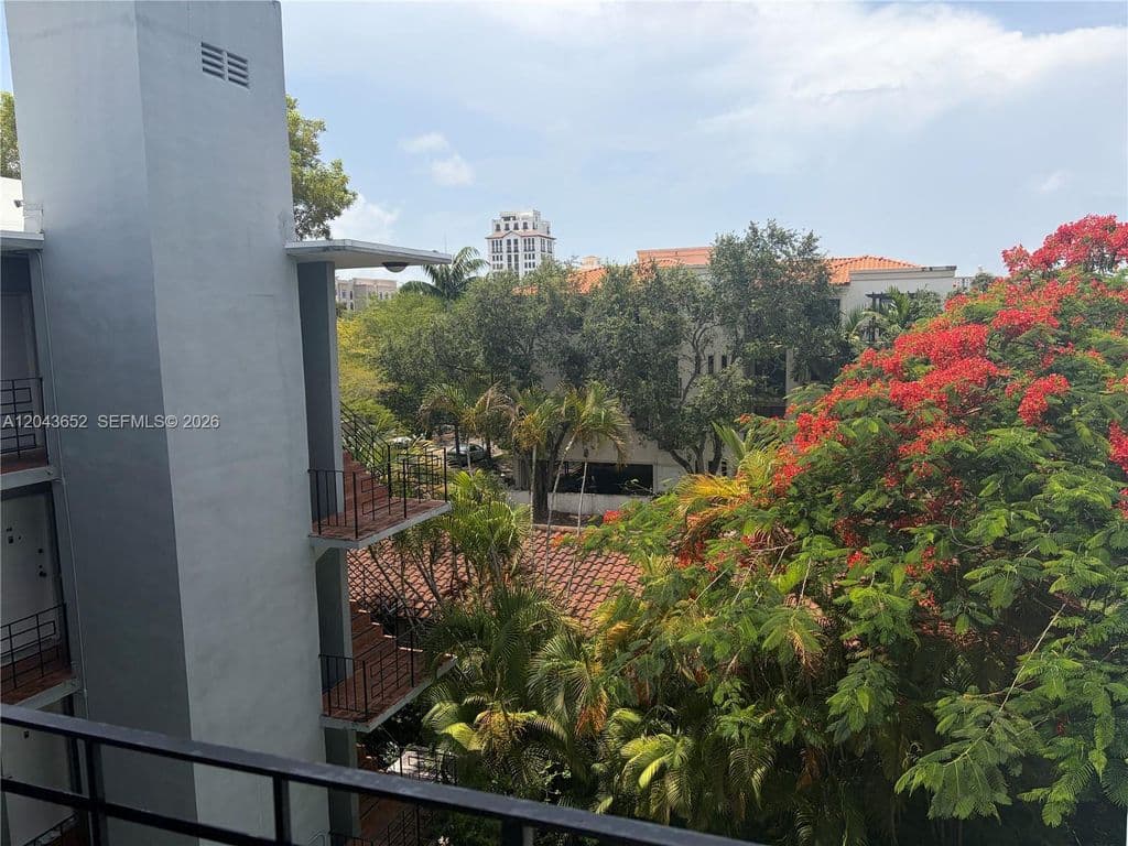 2+1 Condo — 820 Salzedo St APT 405