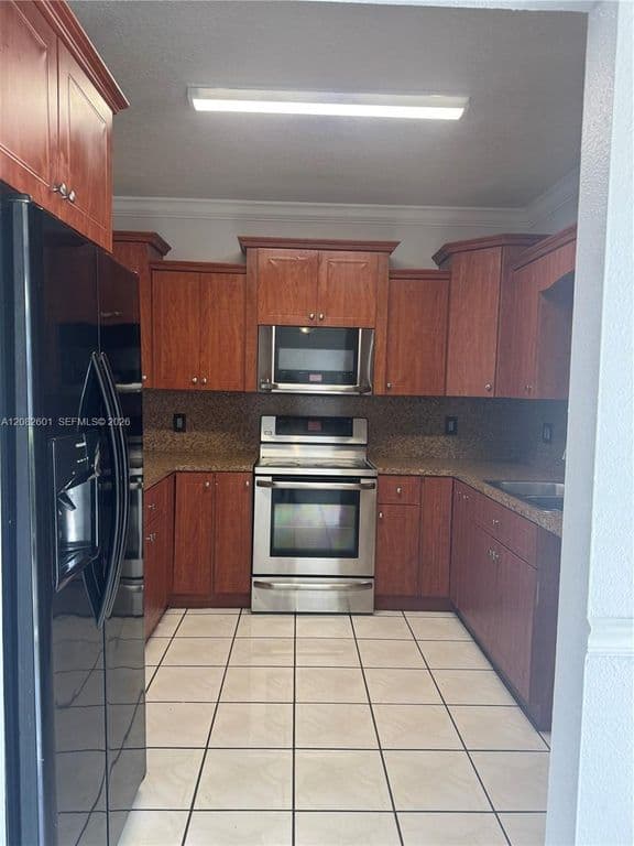 2-bedroom Condo — 8380 NW 103rd St APT 105G