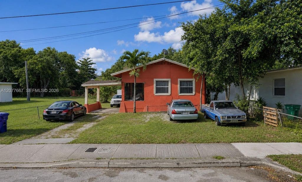 4+1 Müstakil ev — 262 NW 58th St
