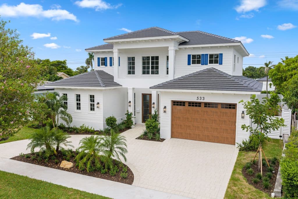 4-bedroom Single-Family Home — 533 Driftwood Road