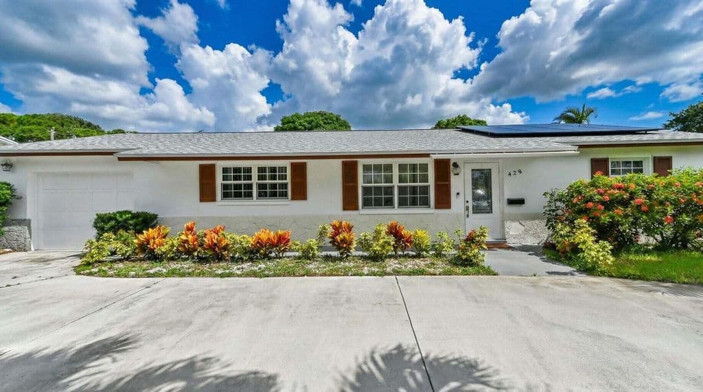 4+1 Müstakil ev — 428 ALEMEDA Drive