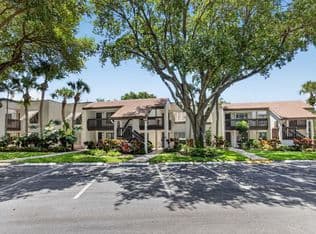 2+1 Condo — 10187 Mangrove Drive #201, Boynton Beach, 33437