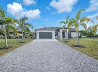 4-bedroom Single-Family Home — 17844 38th Rd N, Loxahatchee, 33470