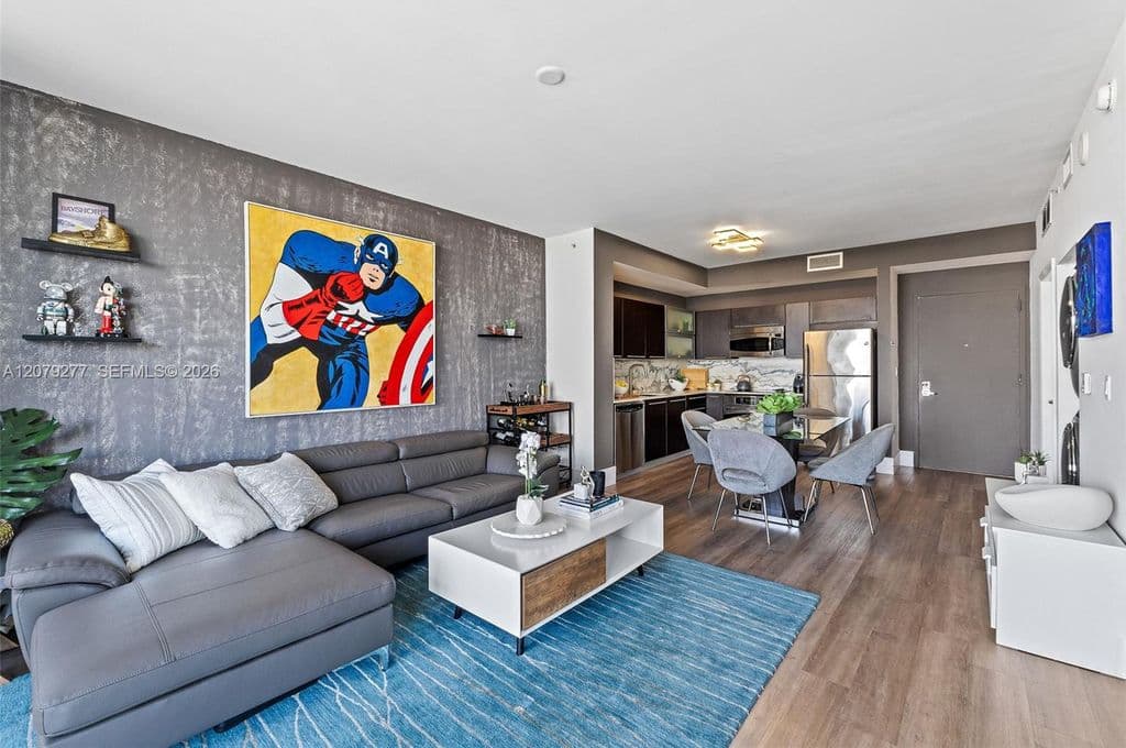 1-bedroom Condo — 90 SW 3rd St APT 1506