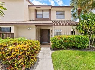 3+1 Townhouse — 3952 COCOPLUM Circle #3646, Pompano Beach, 33063