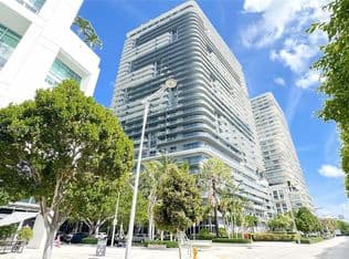 1+1 Condo — 121 NE 34th St Unit 814, Miami, 33137