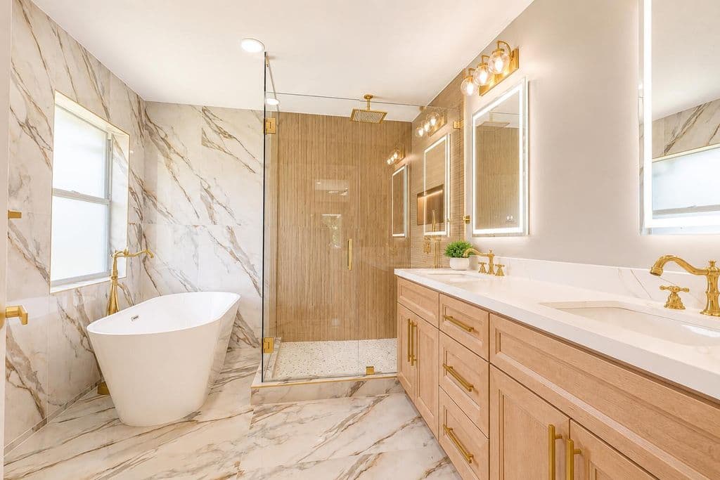 5-bedroom Single-Family Home — 16613 61st Place N