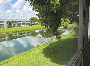 2-bedroom Condo — 25 Kent B, West Palm Beach, 33417
