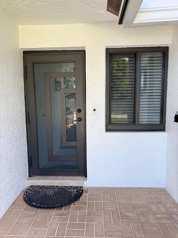 4+1 Müstakil ev — 8843 SW 16th Street