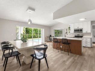 3-bedroom Single-Family Home — 1739 Brae Burn Place, Wellington, 33414