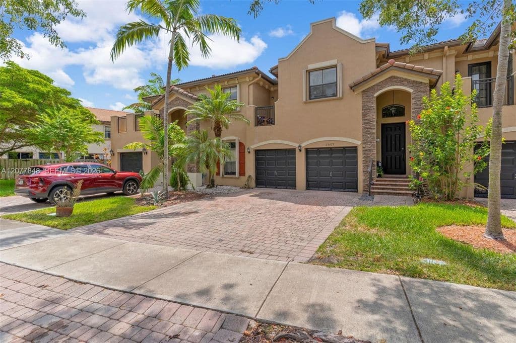4-bedroom Property — 23675 SW 114th Ct