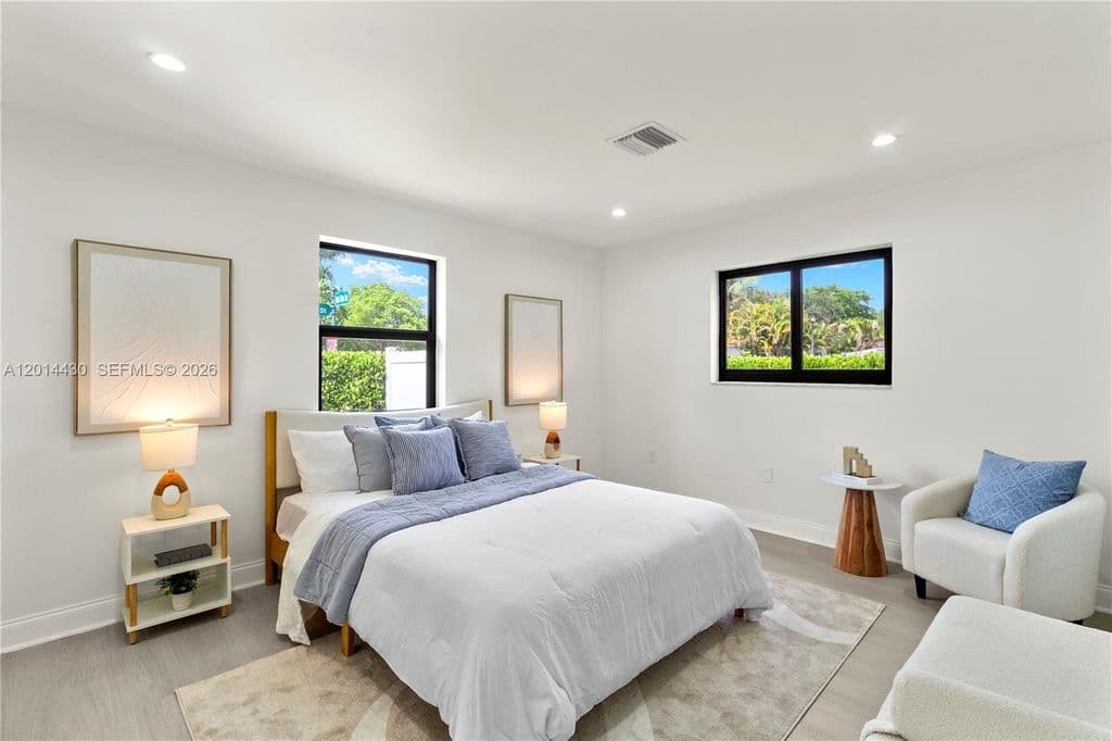 3-bedroom Single-Family Home — 10 NW 100th St