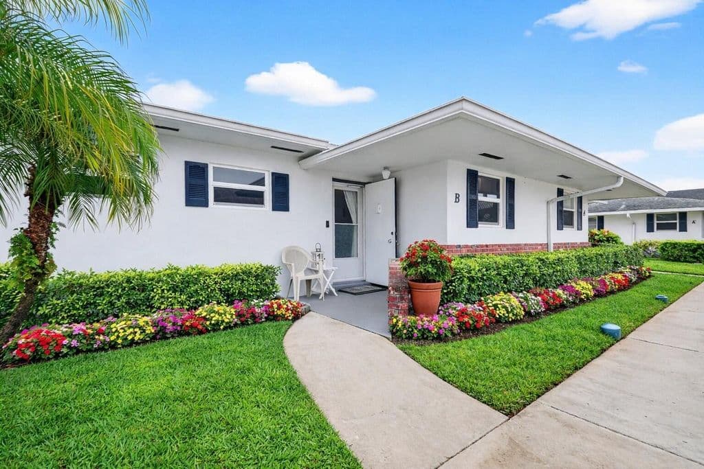 1+1 Condo — 2758 Emory Drive E #B