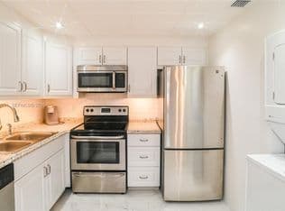 2+1 Condo — 130 Cypress Club Dr APT 324, Pompano Beach, 33060