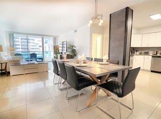 2-bedroom Condo — 5161 Collins Ave APT 1101, Miami Beach, 33140