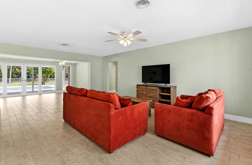 3-bedroom Single-Family Home — 1257 NW 7TH Street