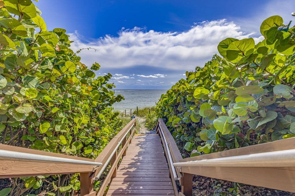 2-bedroom Condo — 400 Ocean Trail Way #408