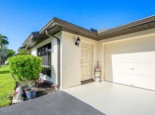 2-bedroom Condo — 4903 EQUESTRIAN Circle #A, Boynton Beach, 33436