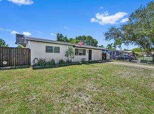 3-bedroom Single-Family Home — 1100 N 57TH Terrace, Hollywood, 33021