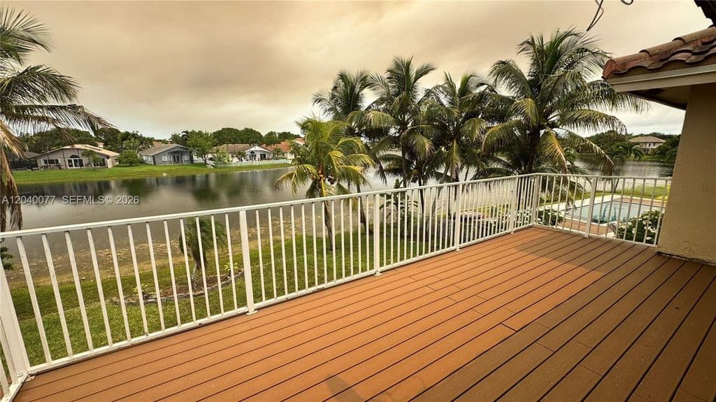 4-bedroom Single-Family Home — 17471 SW 12th St
