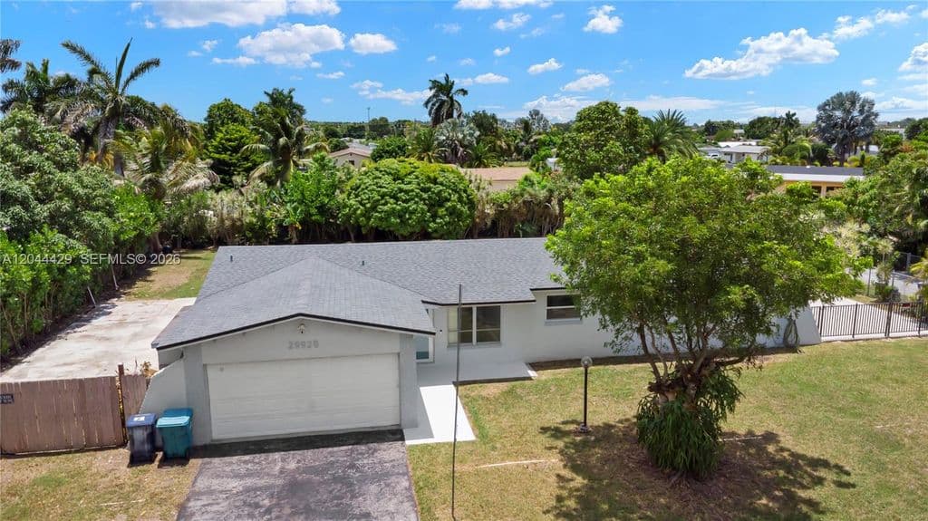 4+1 Müstakil ev — 29925 SW 168th Ct