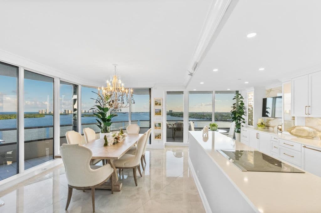 3-bedroom Condo — 100 Lakeshore Drive #1453