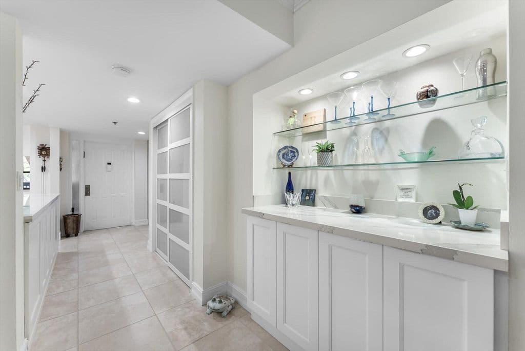 3+1 Condo — 6420 Boca Del Mar Drive #201