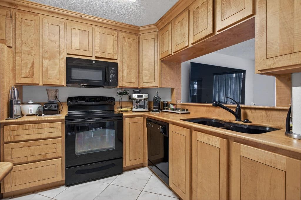 2+1 Mülk — 2274 Discovery Circle W #2274