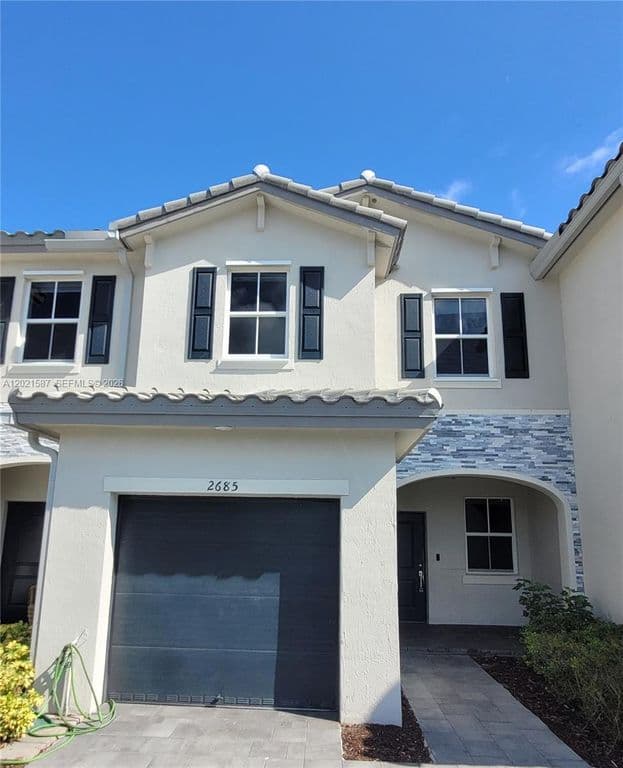 3-bedroom Property — 2685 SE 13th St