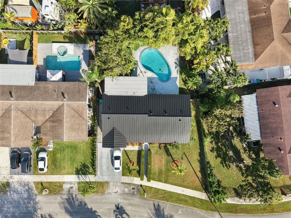 4+1 Müstakil ev — 16323 SW 103rd Pl