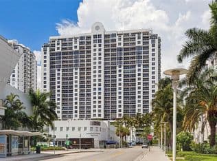 2+1 Condo — 1900 Sunset Harbour Dr Suite 1009, Miami Beach, 33139