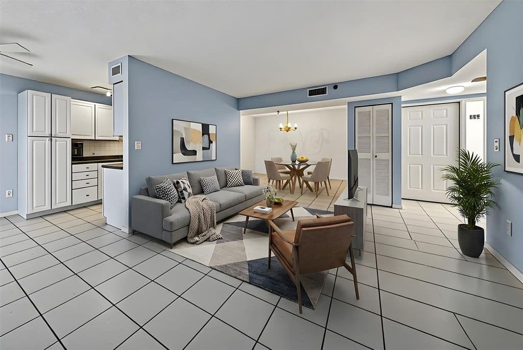 2-bedroom Condo — 1500 N Ocean Boulevard #203