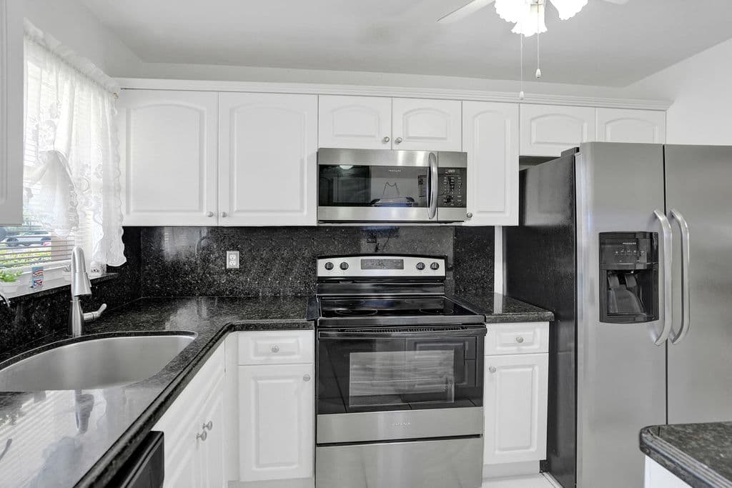 2+1 Condo — 2651 Sunrise Lakes Drive E #104