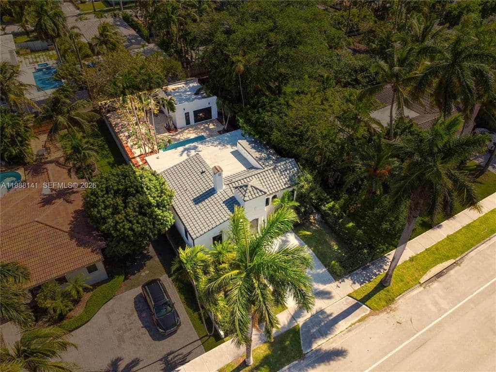 4+1 Müstakil ev — 1108 Harrison St