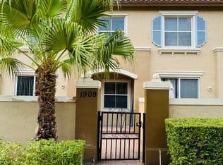 2-bedroom Townhouse — 6550 Morgan Hill Trail #1909, West Palm Beach, 33411