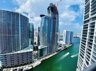 2+1 Condo — 475 Brickell Ave APT 3715, Miami, 33131